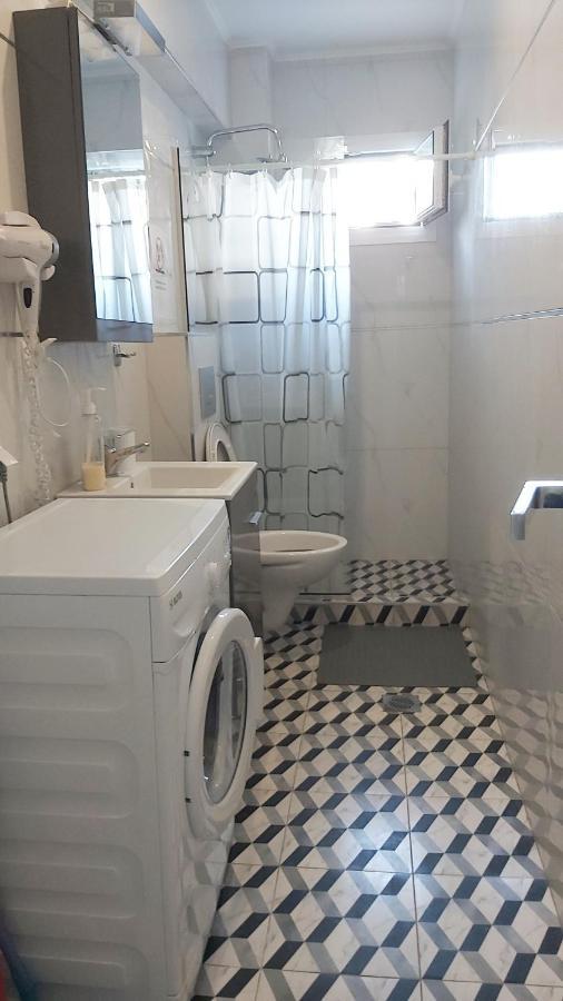 D&B Apartment 3 Paralía エクステリア 写真