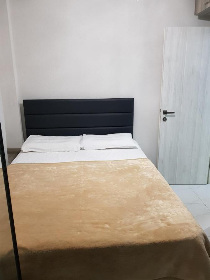 D&B Apartment 3 Paralía エクステリア 写真